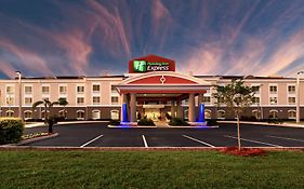 Holiday Inn Express Lake Wales n Winter Haven