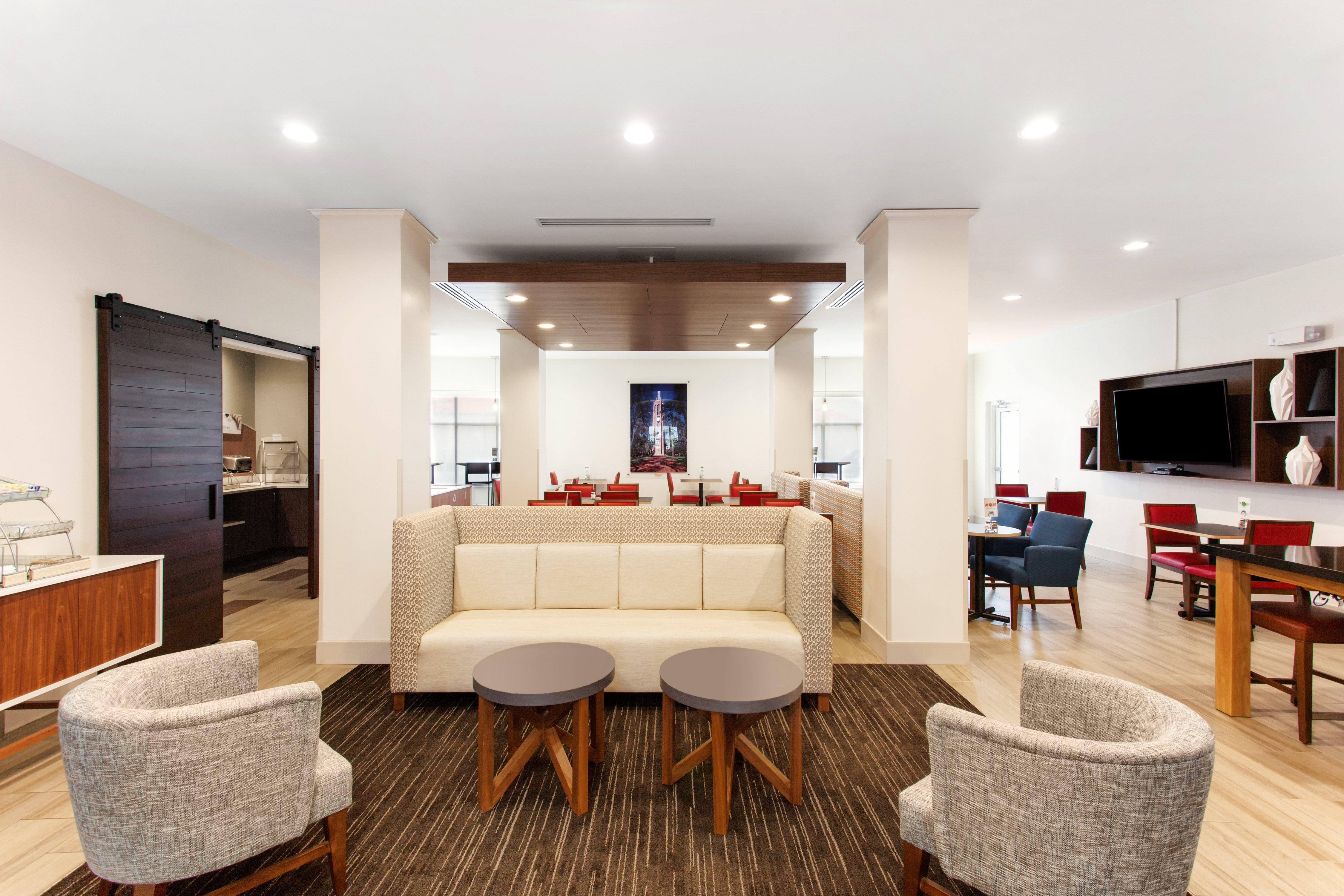 Holiday Inn Express Lake Wales North-Winter Haven By Ihg Waverly Exterior photo